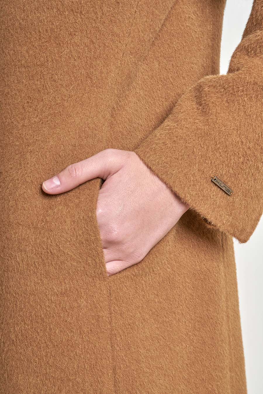 Voices Coat Alpaca & Wool Color Vicuna - Image 4