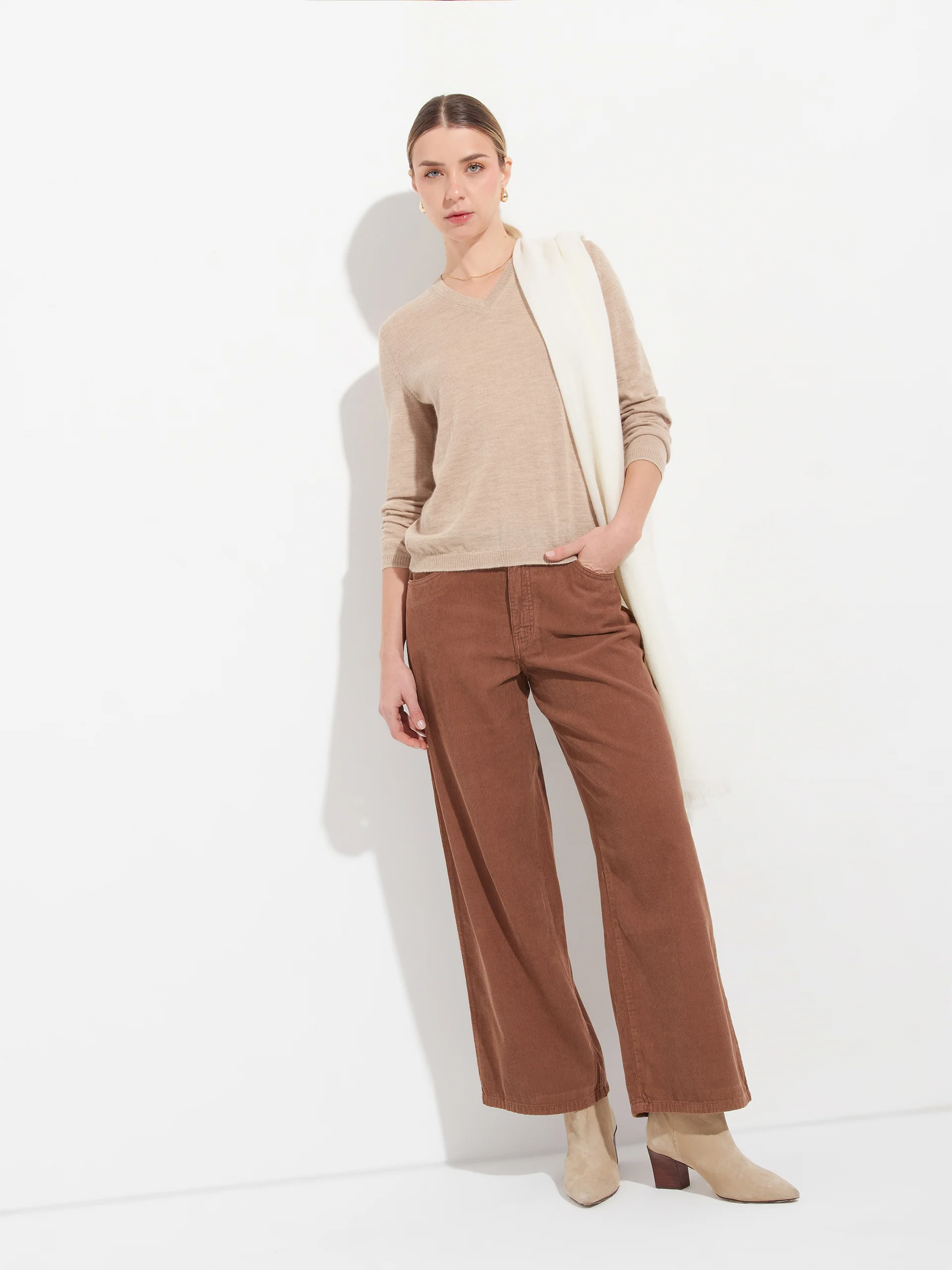 Abril Sweater Baby Alpaca Color Beige - Image 4