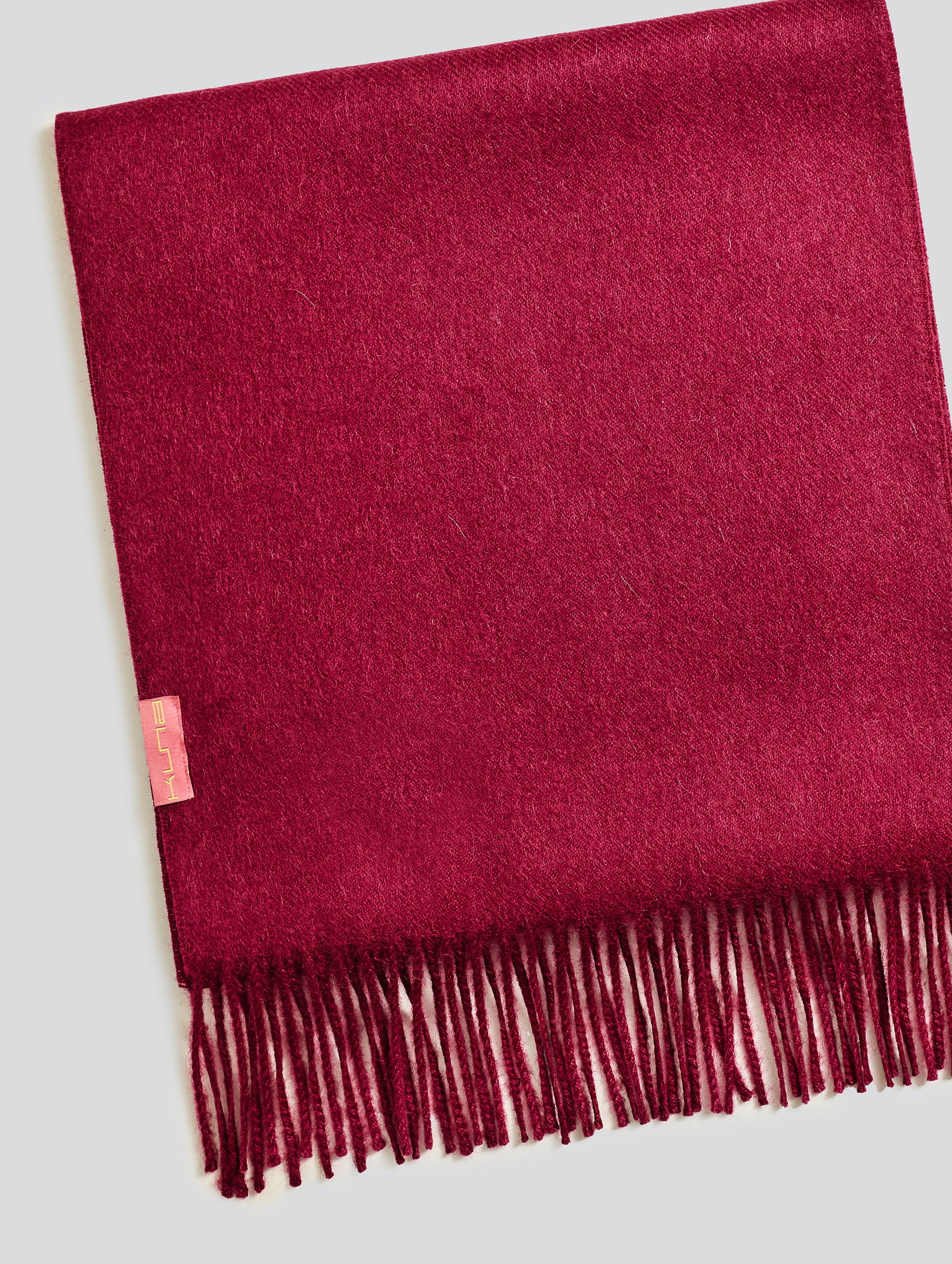 Adrian Scarf Baby Alpaca Color Cherry - Image 6