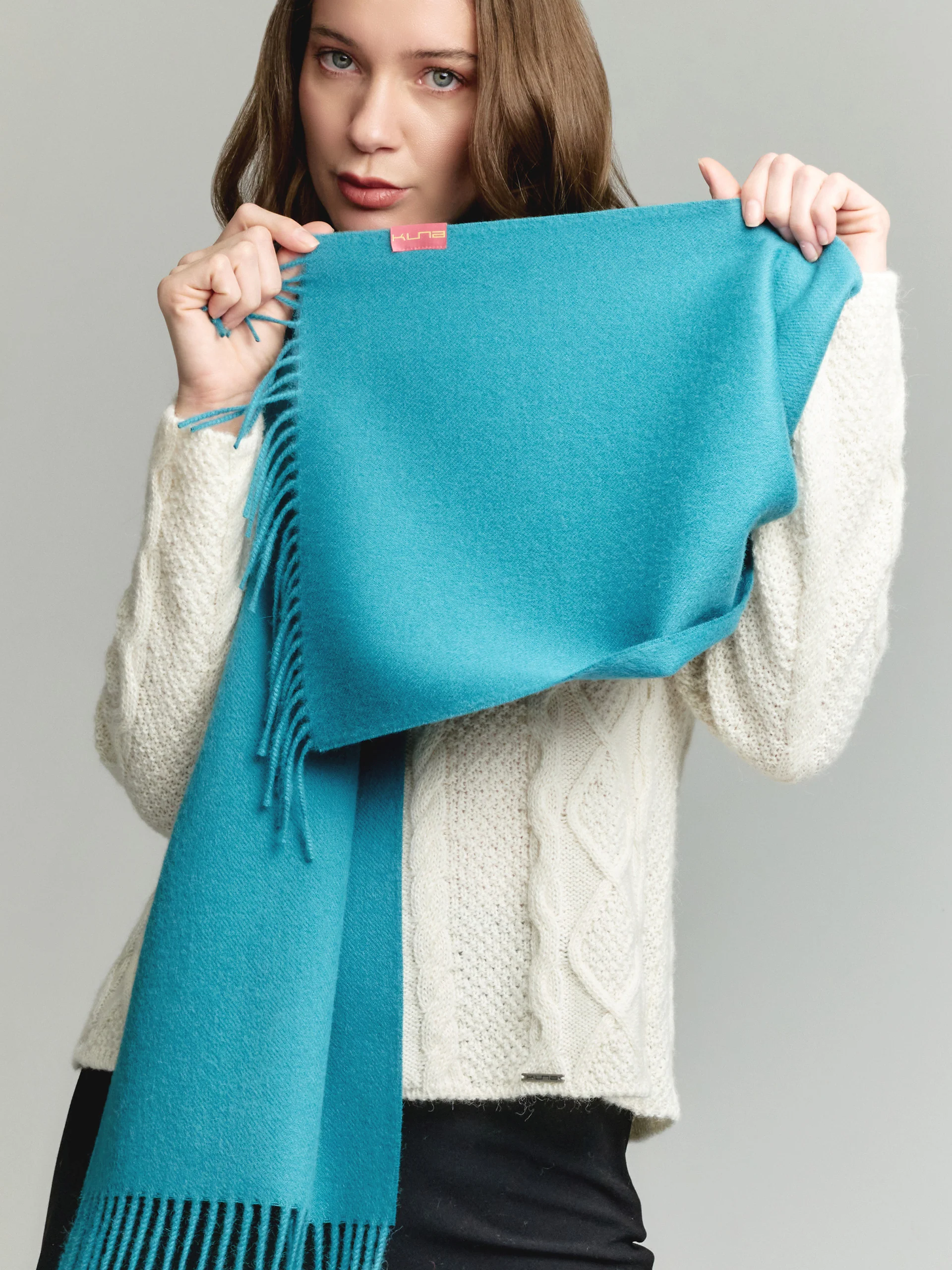 Adrian Scarf Baby Alpaca Color Turquoise - Image 3