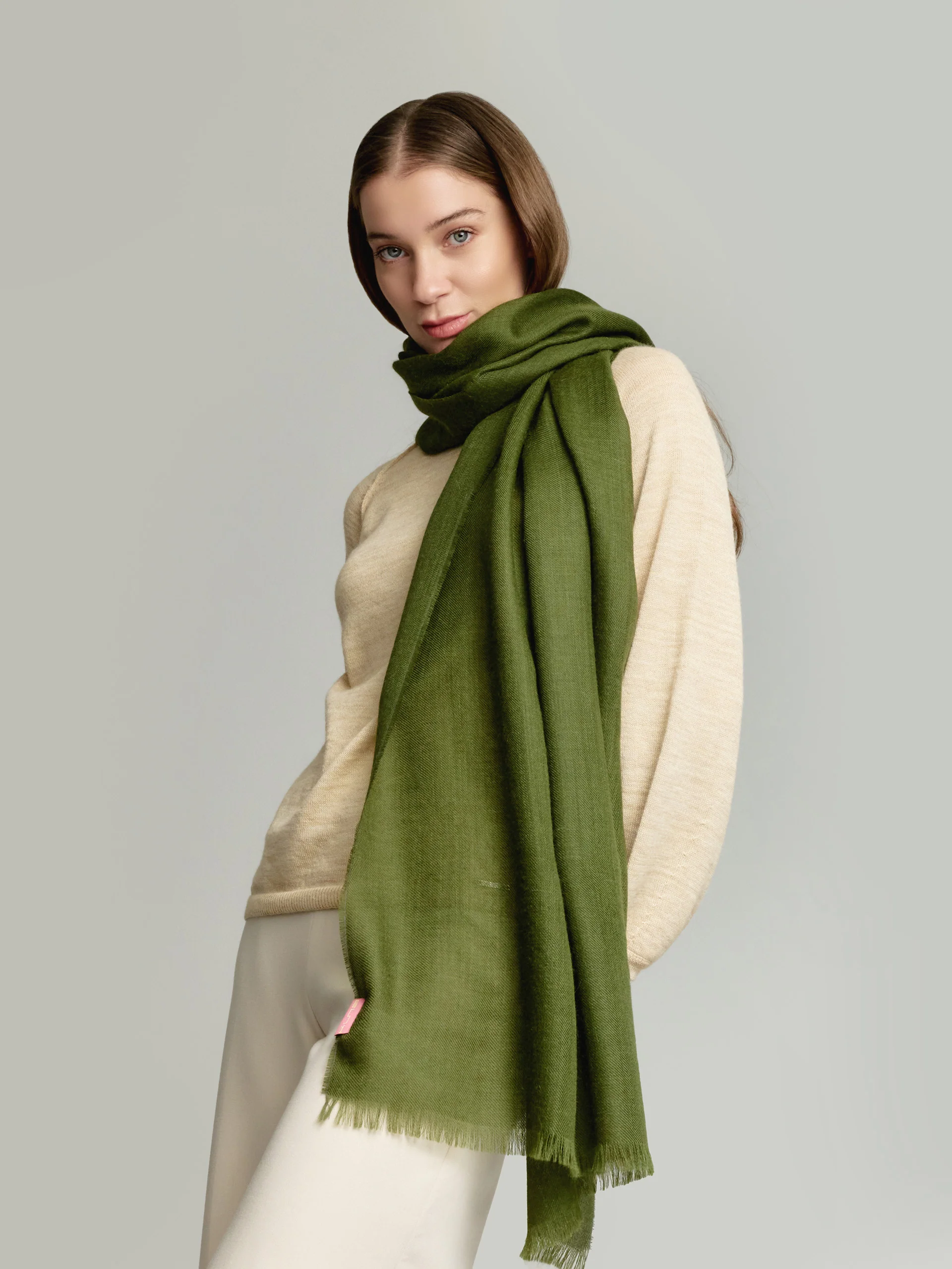 Amareto Shawl Baby Alpaca Color Green