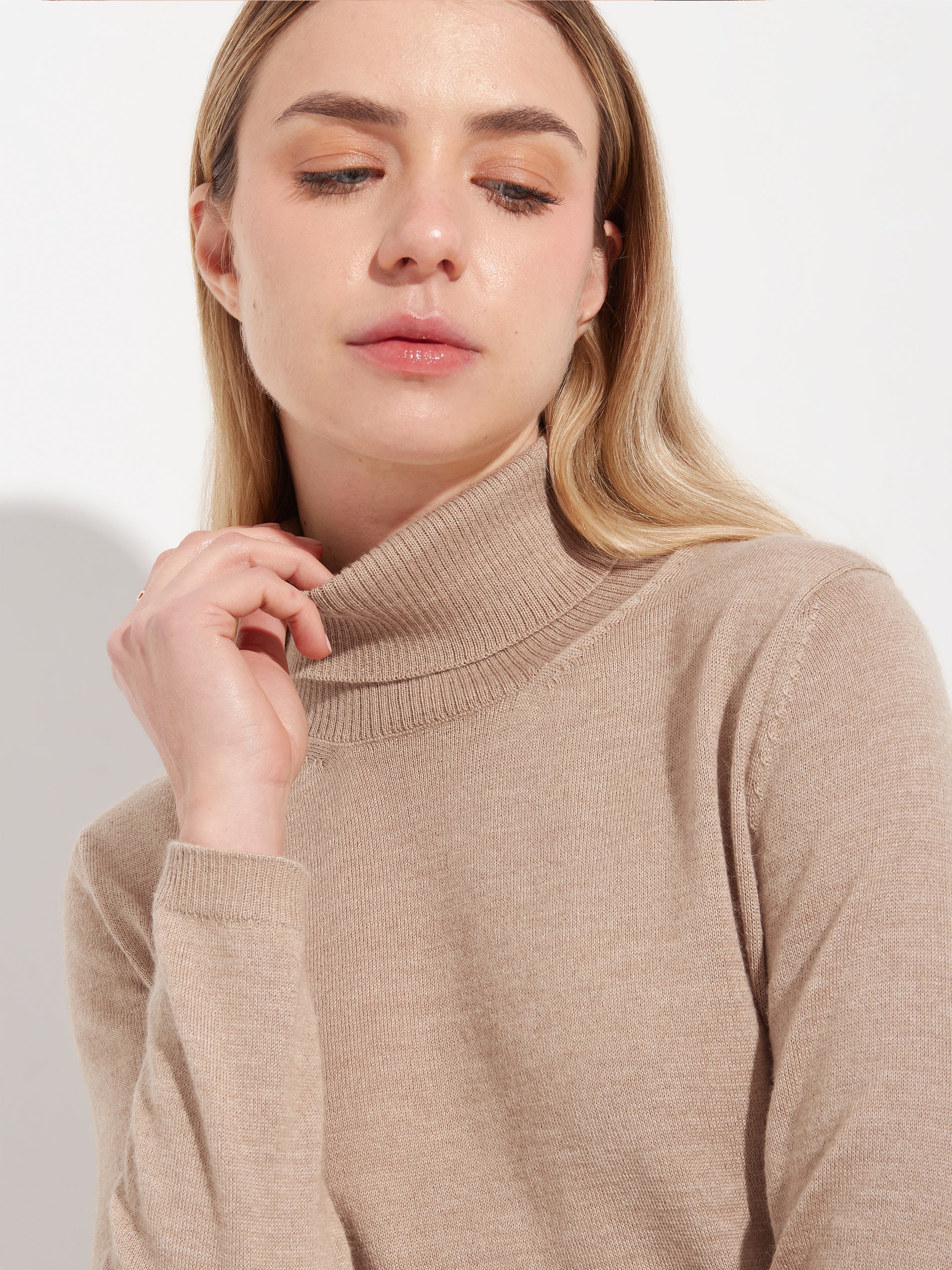 Amber Sweater Baby Alpaca Color Beige - Image 5
