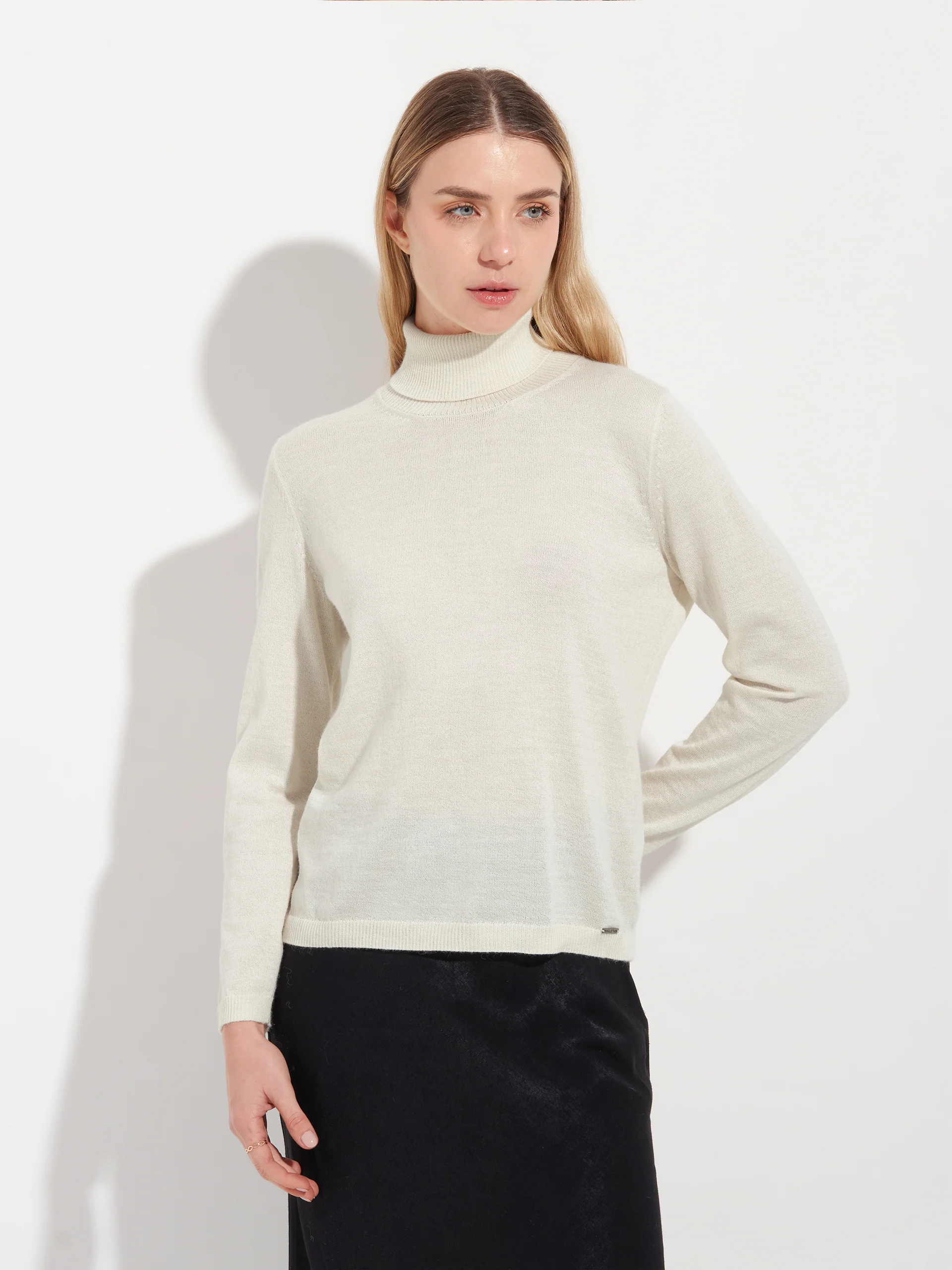Amber Sweater Baby Alpaca Color White - Image 2