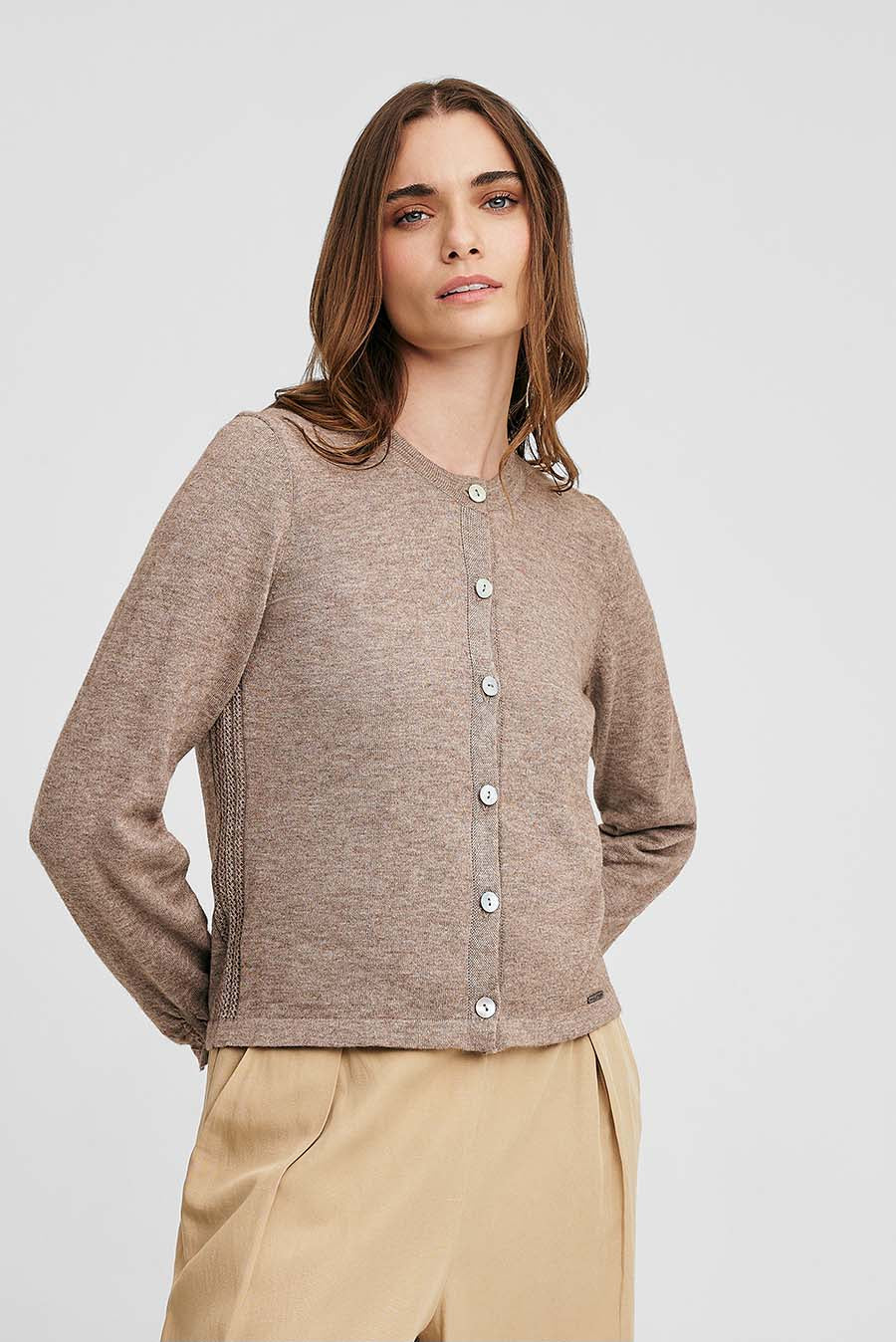 Wanderers Cardigan Cotton & Baby Alpaca Color Beige - Image 2