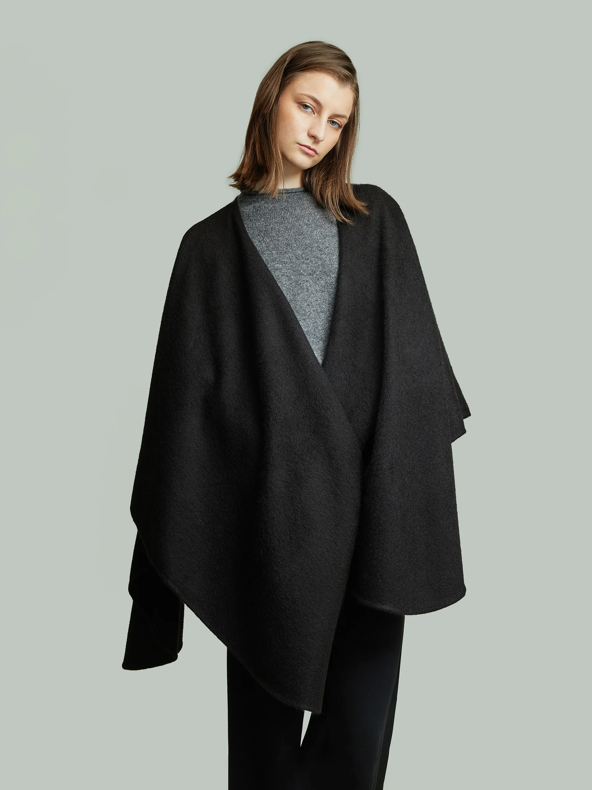 Baby Cape Baby Alpaca Black Color Black - Image 2