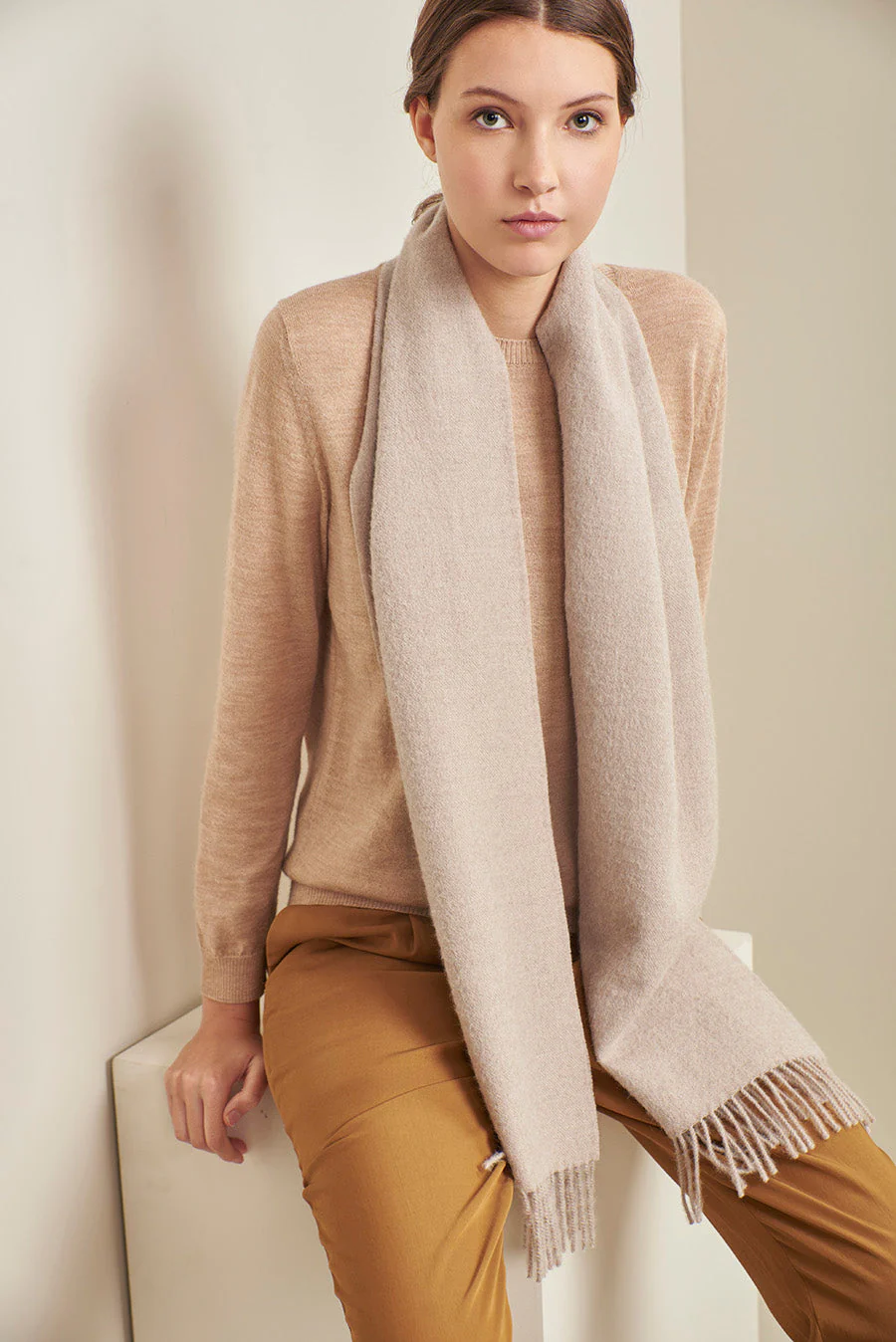 Adrian Scarf Baby Alpaca Color Polvo