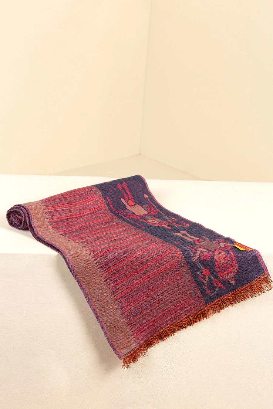 Nazca - 15 Scarf Baby Alpaca Color Morado - Image 2