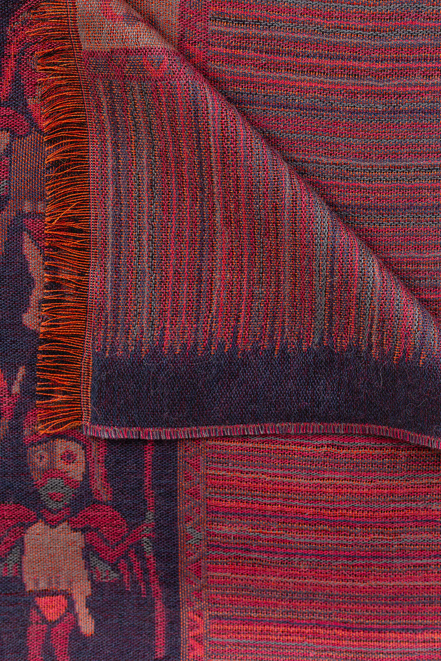 Nazca - 15 Scarf Baby Alpaca Color Morado - Image 3