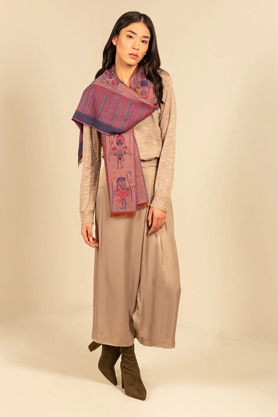 Nazca - 15 Scarf Baby Alpaca Color Morado - Image 6