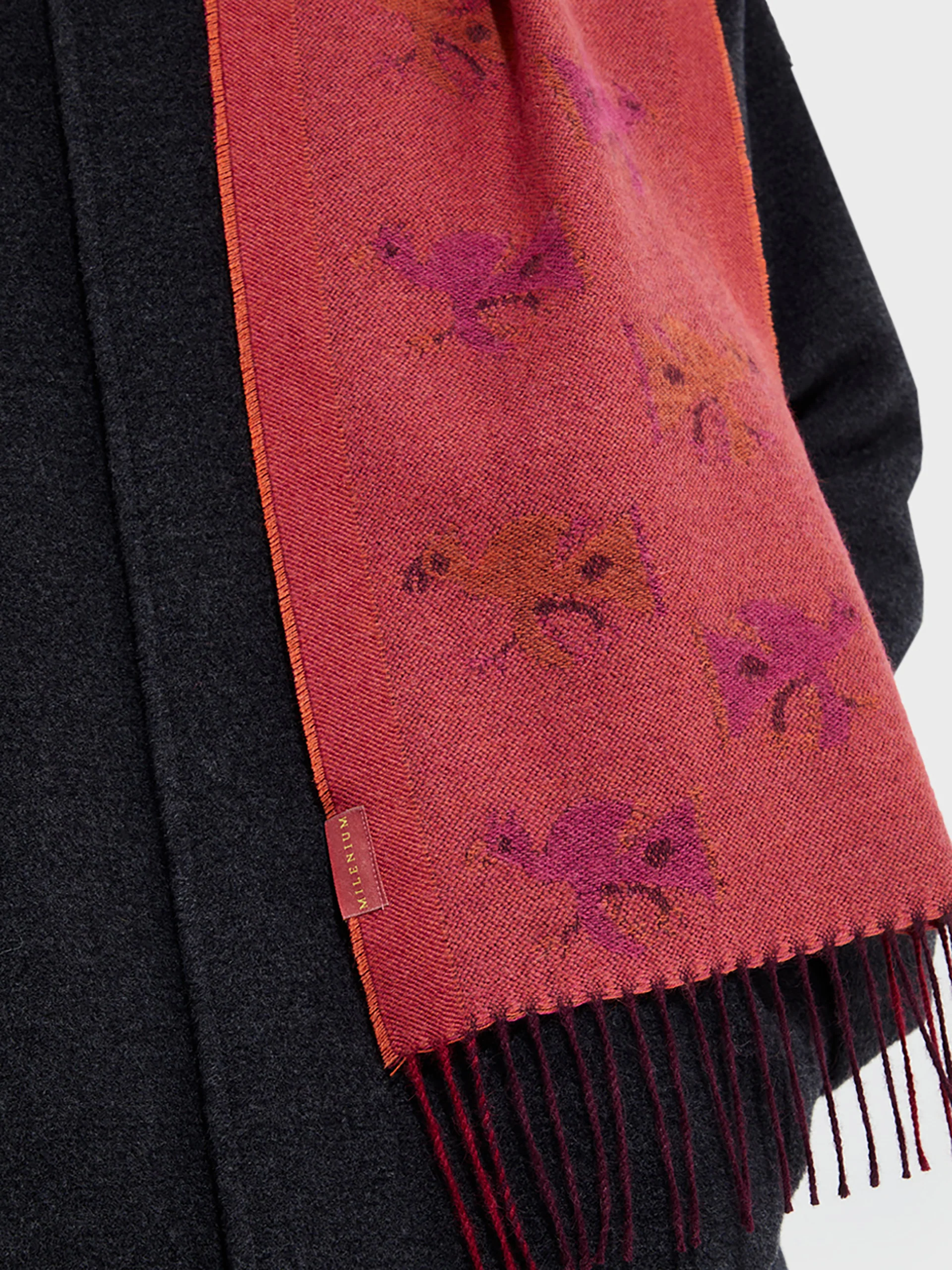 Nazca - 19 Scarf Baby Alpaca Color Red - Image 5