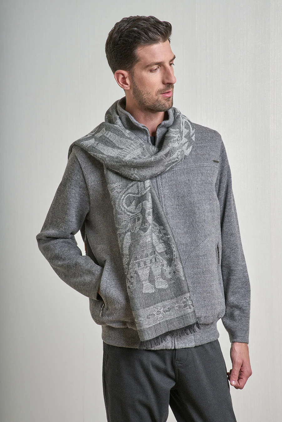 Nazca - 38 Scarf Baby Alpaca Color Grey Oscuro