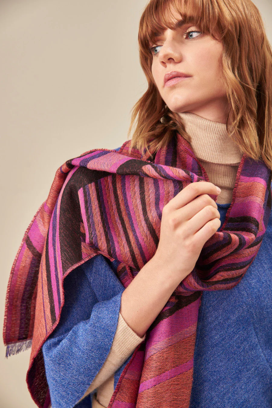 Unrese Scarf Baby Alpaca Color Fucsia - Image 3