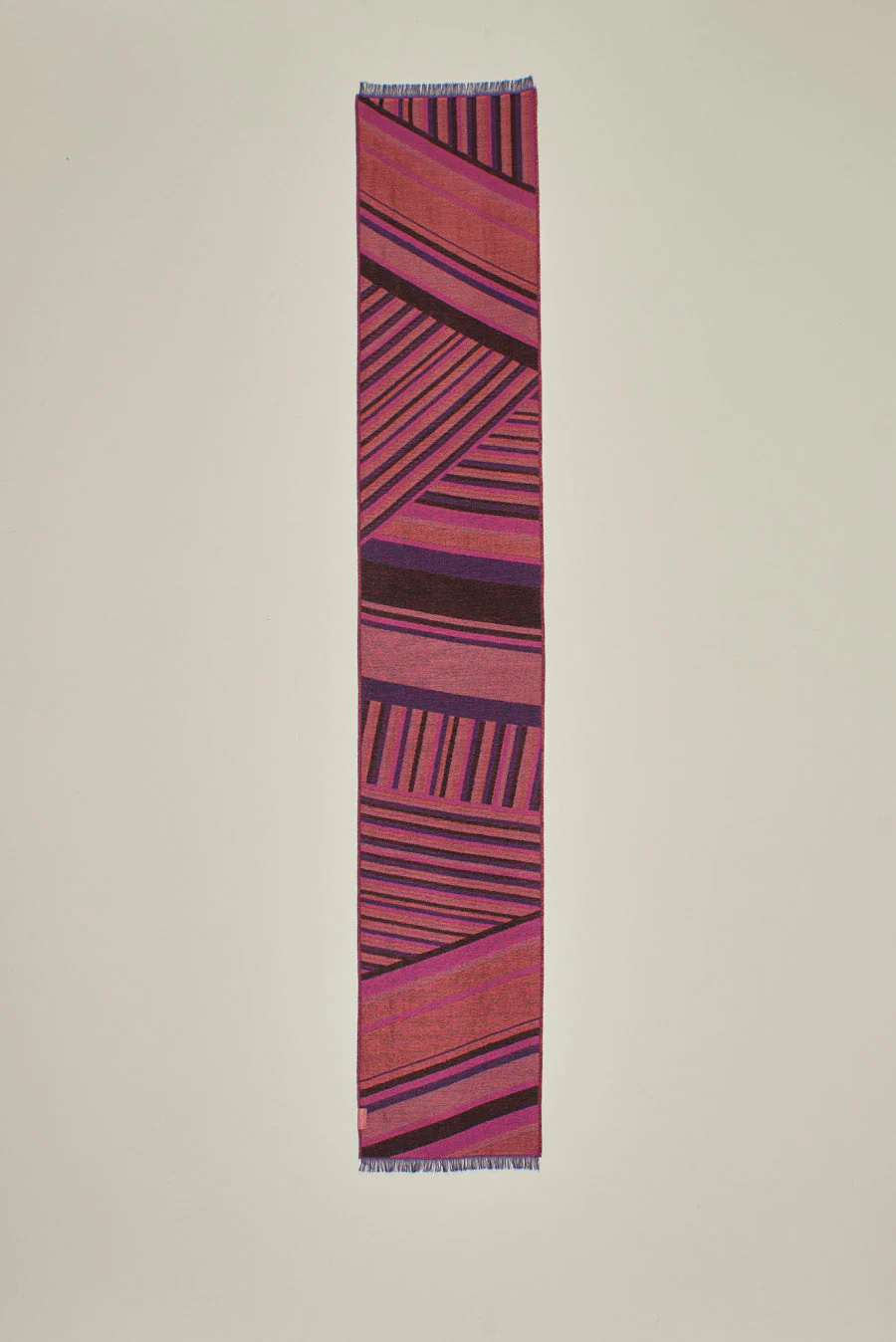 Unrese Scarf Baby Alpaca Color Fucsia - Image 6