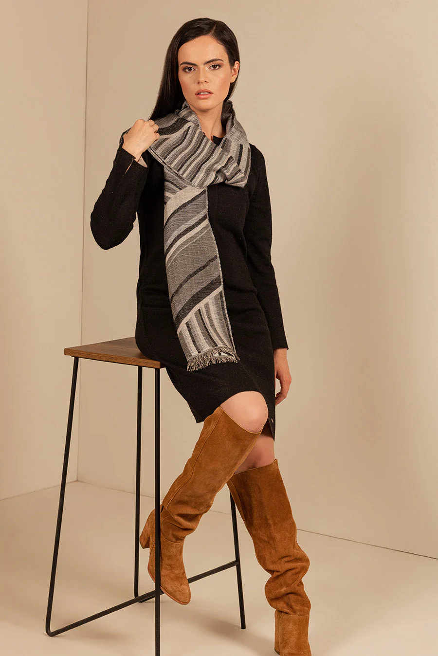 Unrese Scarf Baby Alpaca Color Grey