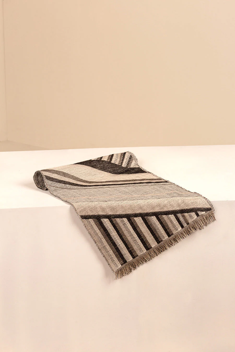 Unrese Scarf Baby Alpaca Color Grey - Image 2