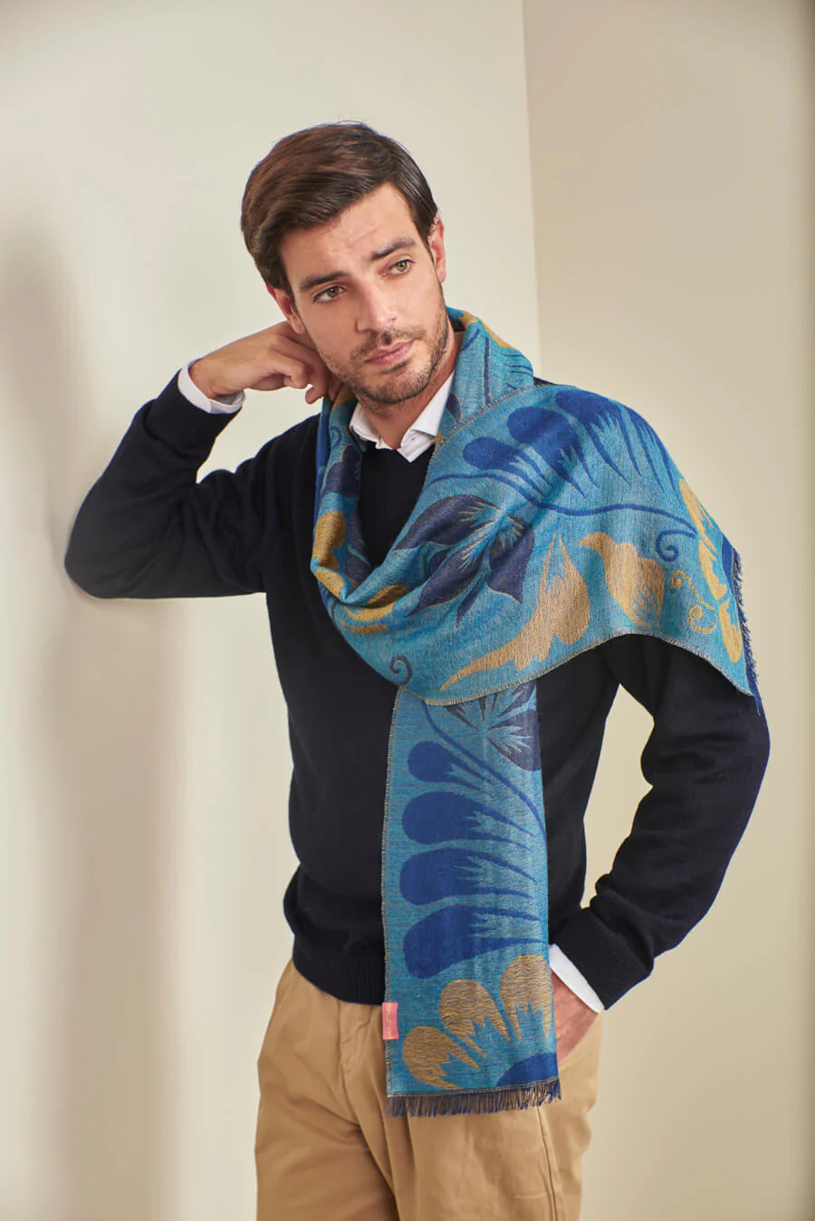 Untango Scarf Baby Alpaca Color Blue - Image 5
