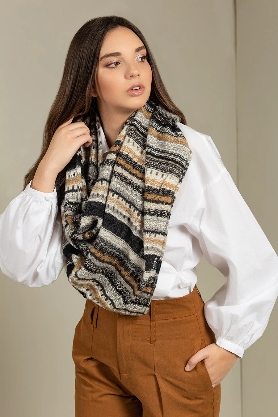 Uturunku Scarf Baby Alpaca Color Natural - Image 2