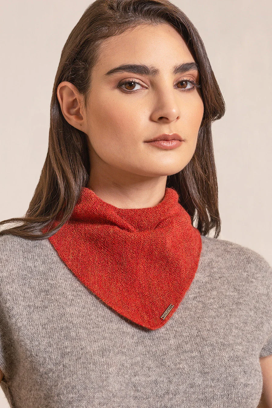 Vecklina Scarf Baby Alpaca Color Secoya - Image 3