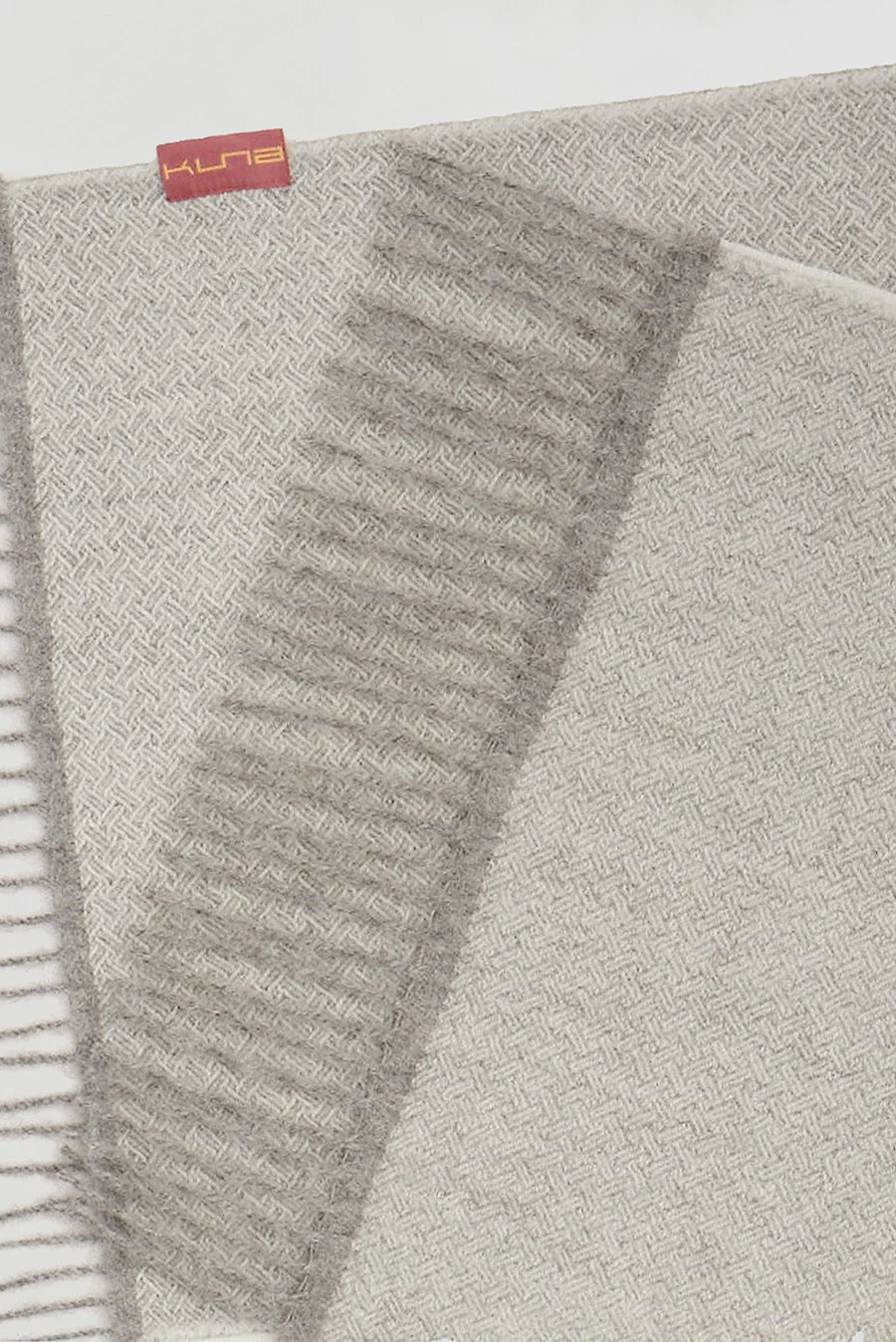 Walakiri Scarf Baby Alpaca Color Grey - Image 6