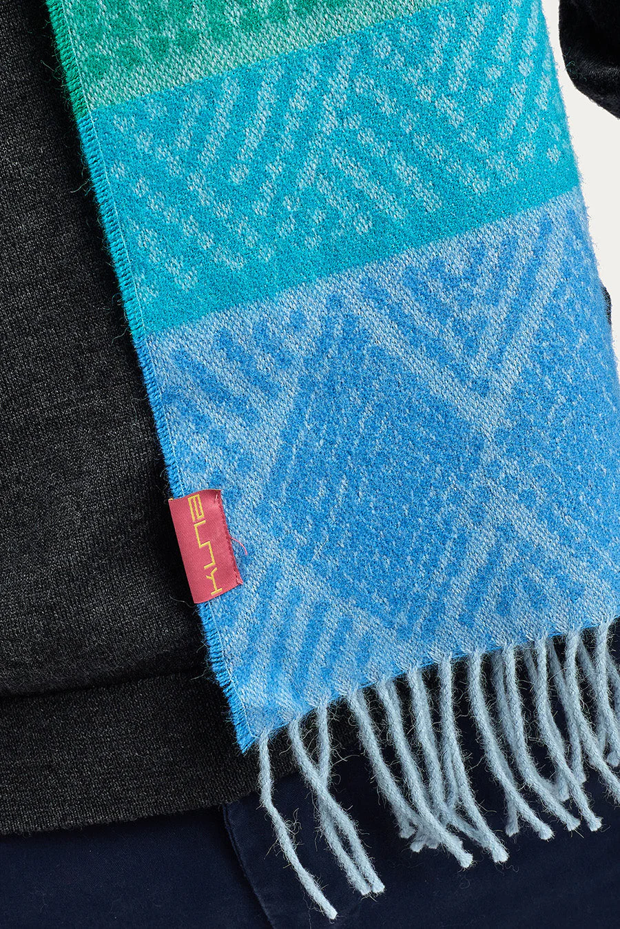 Walid Scarf Baby Alpaca Color Blue & Verde - Image 5