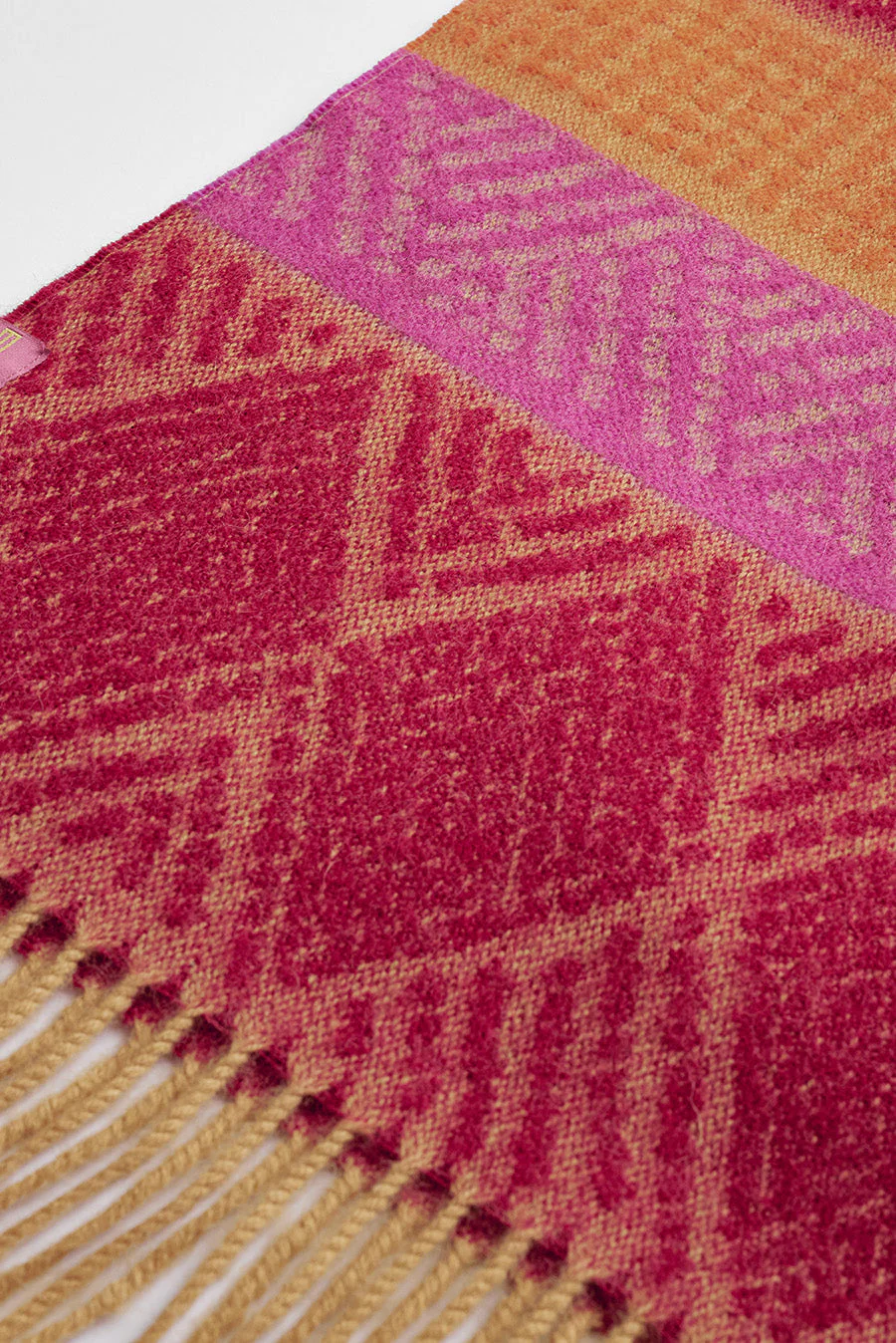 Walid Scarf Baby Alpaca Color Fucsia & Naranja - Image 6
