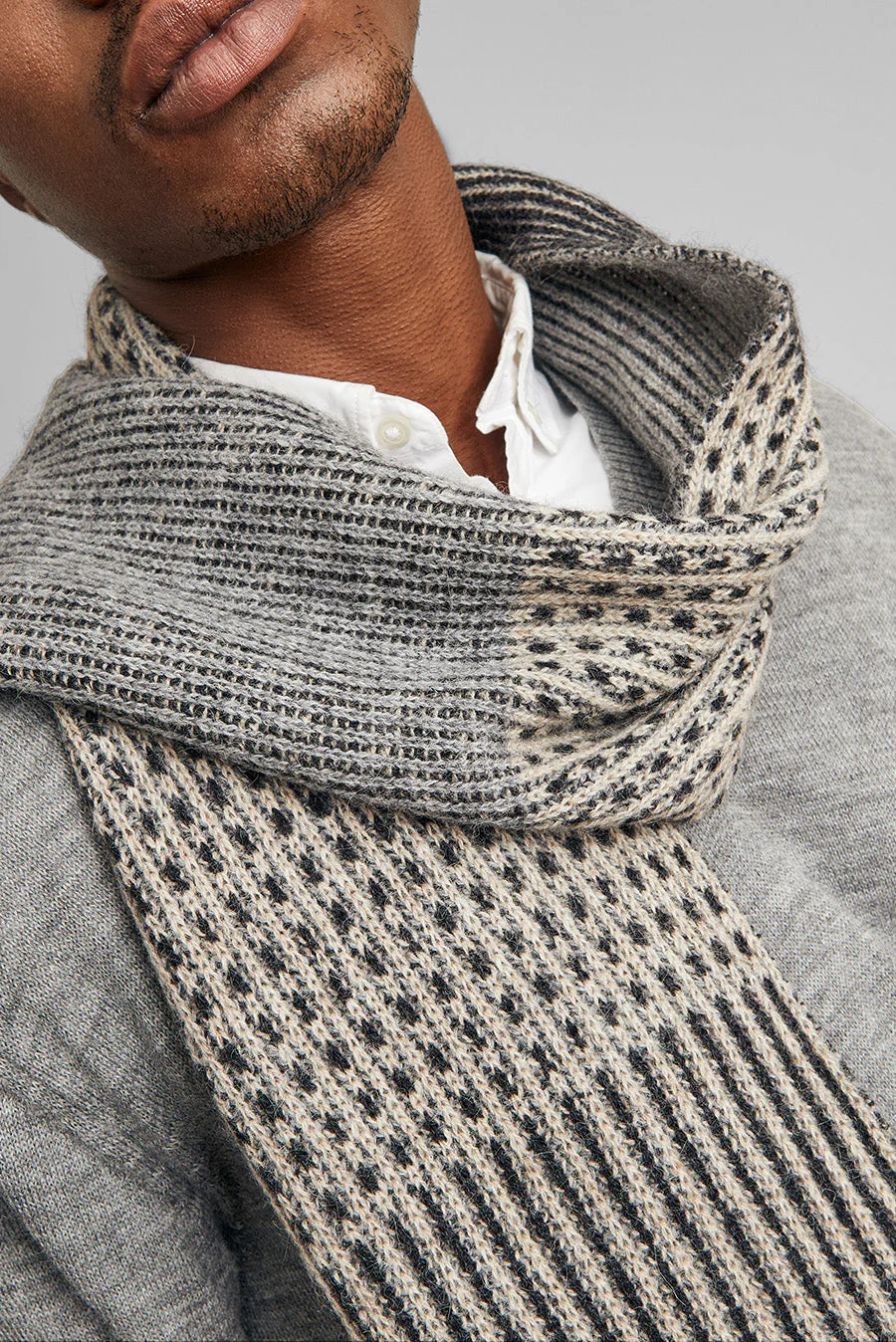 Warrior Scarf Baby Alpaca Color Antracite - Image 5