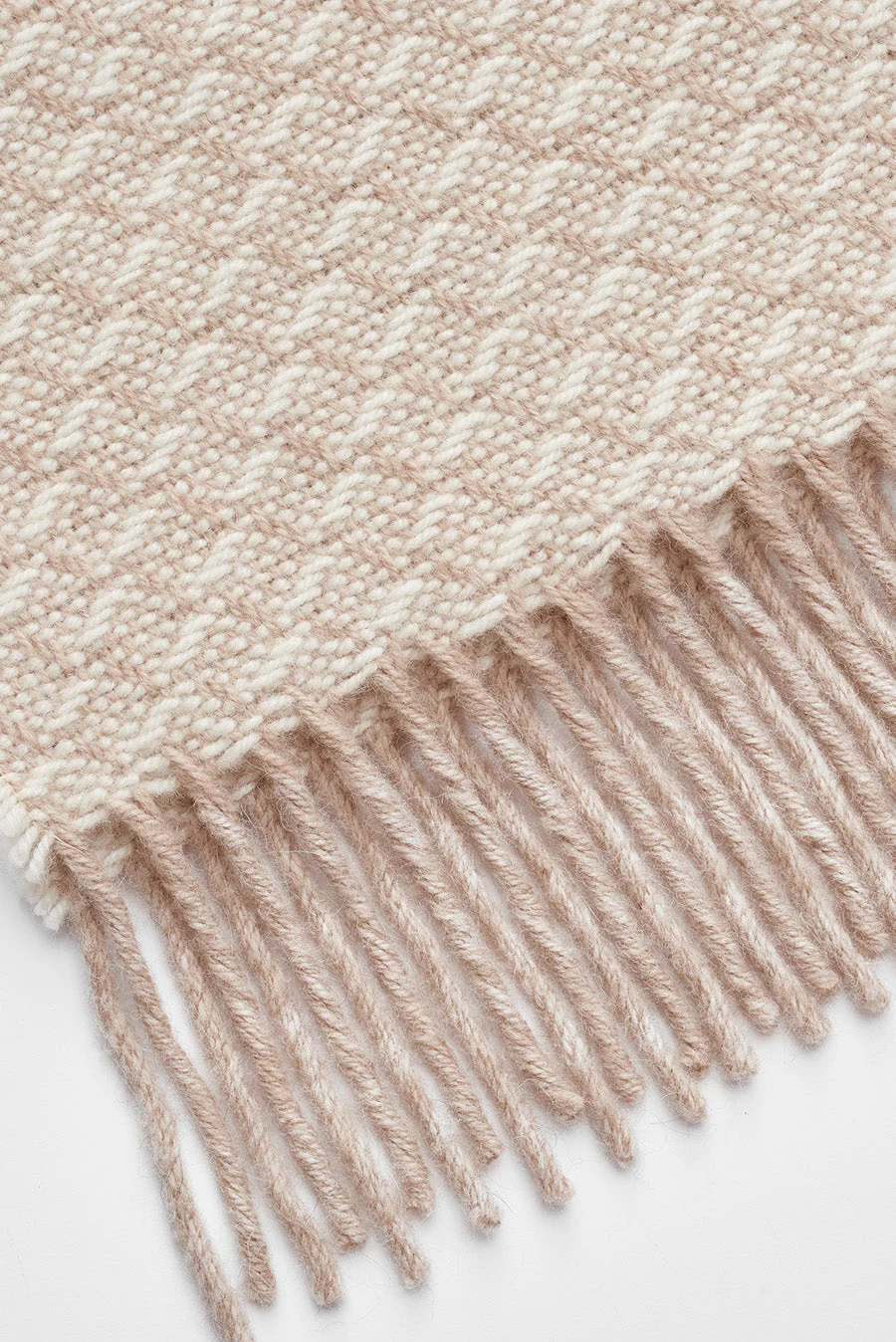 Wedeke Scarf Baby Alpaca Color Beige - Image 6