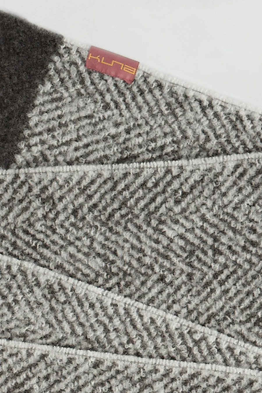 Wenn Scarf Baby Alpaca & Wool Color Grey - Image 6