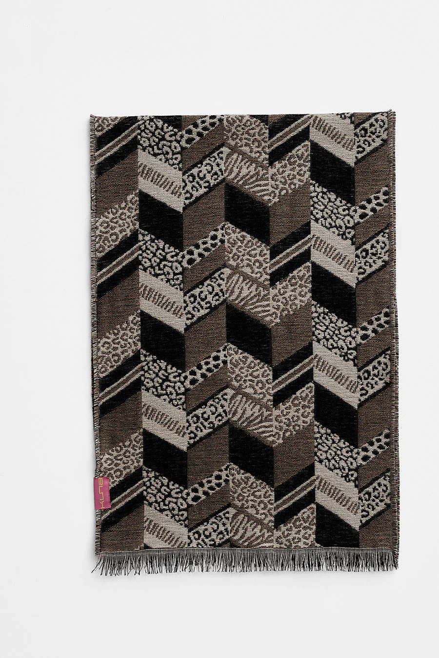 Wildlife Scarf Baby Alpaca Color Black & Beige - Image 2