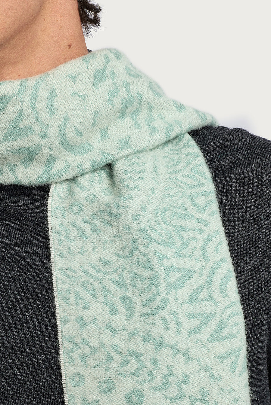 Wine Scarf Baby Alpaca Color Verde & Agua - Image 5