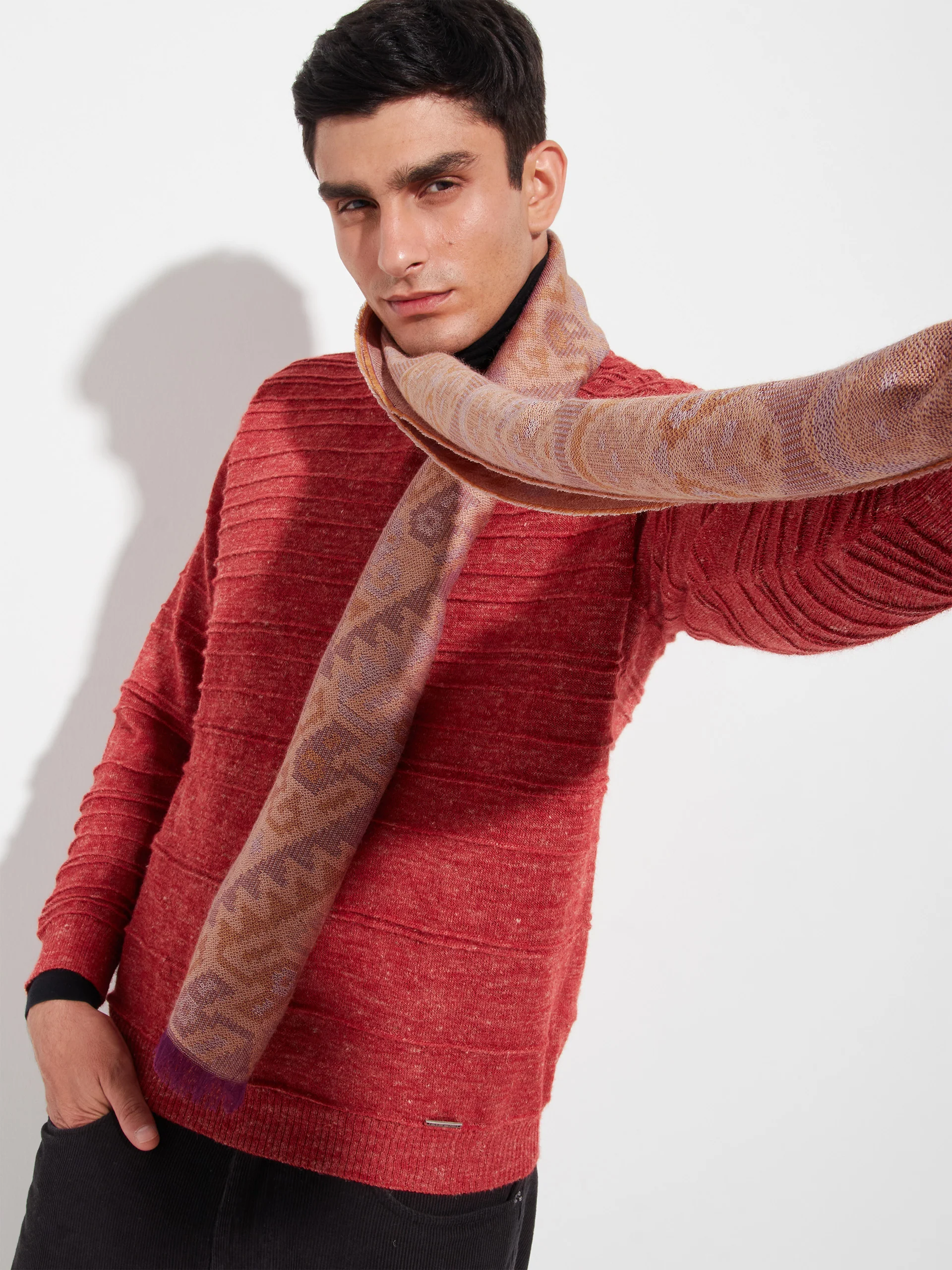 Chancay - 38 Scarf Baby Alpaca Color Red - Image 7