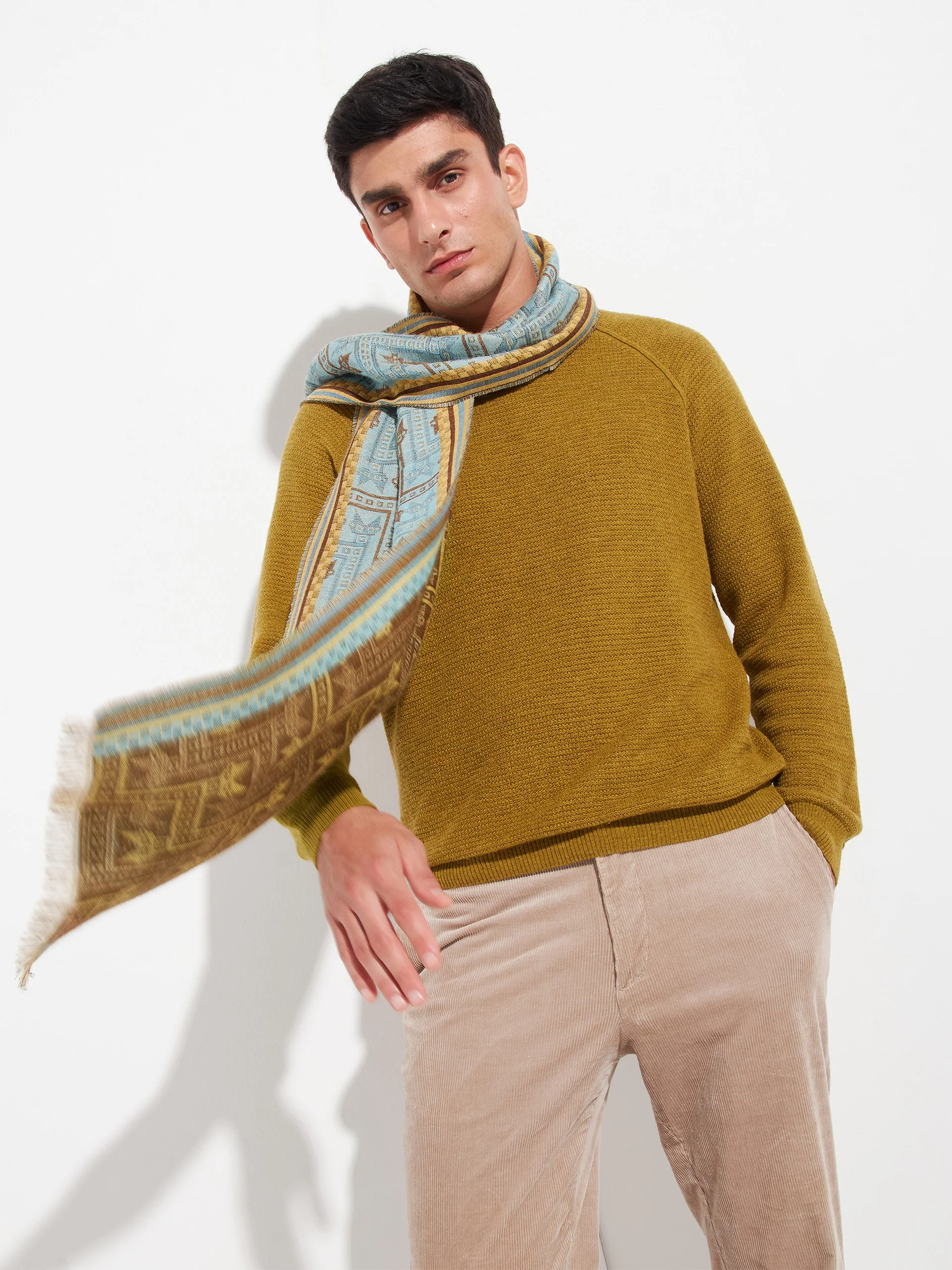 Chancay - 39 Scarf Baby Alpaca Color Yellow - Image 11
