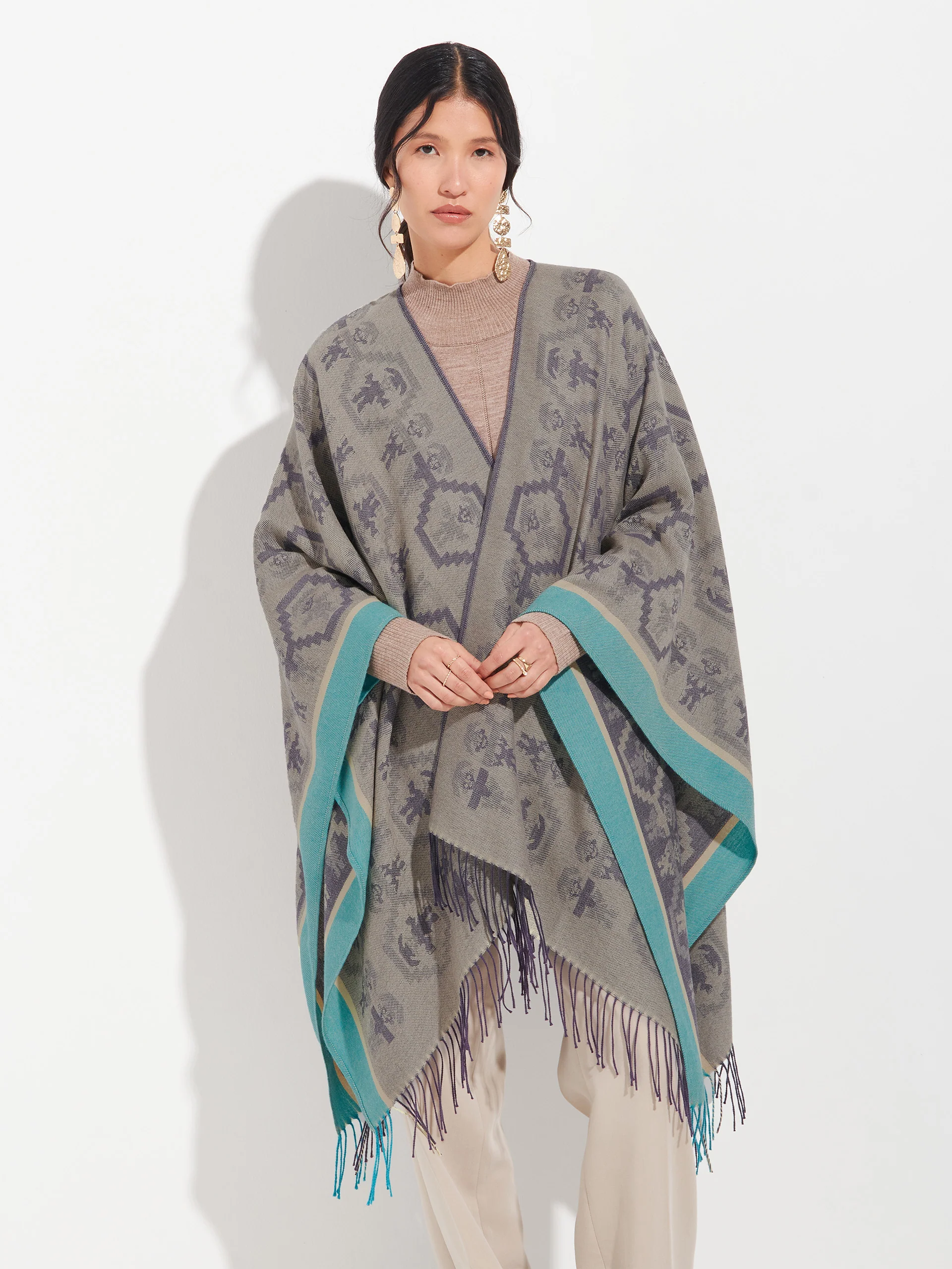 Chimu - 12 Poncho Royal Alpaca Color Purple - Image 8