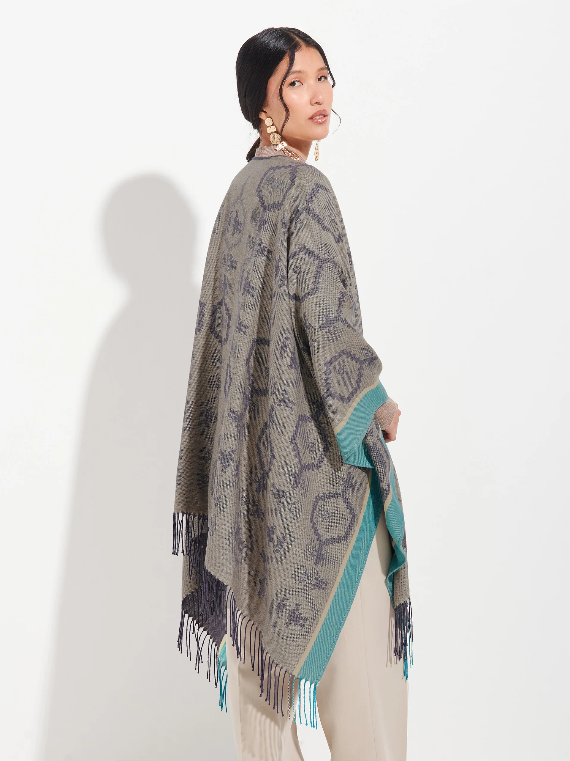 Chimu - 12 Poncho Royal Alpaca Color Purple - Image 9