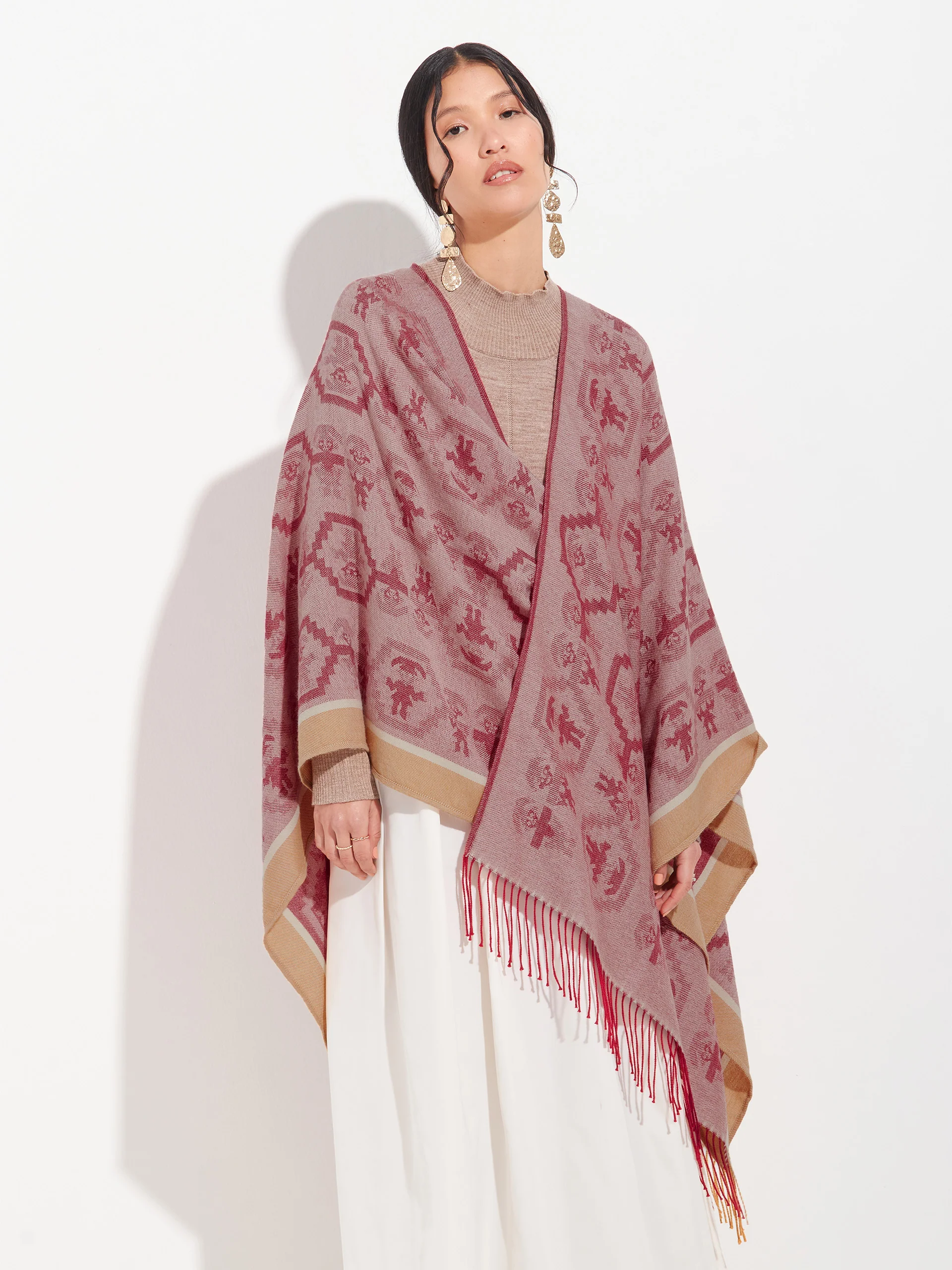 Chimu - 12 Poncho Royal Alpaca Color Red - Image 8