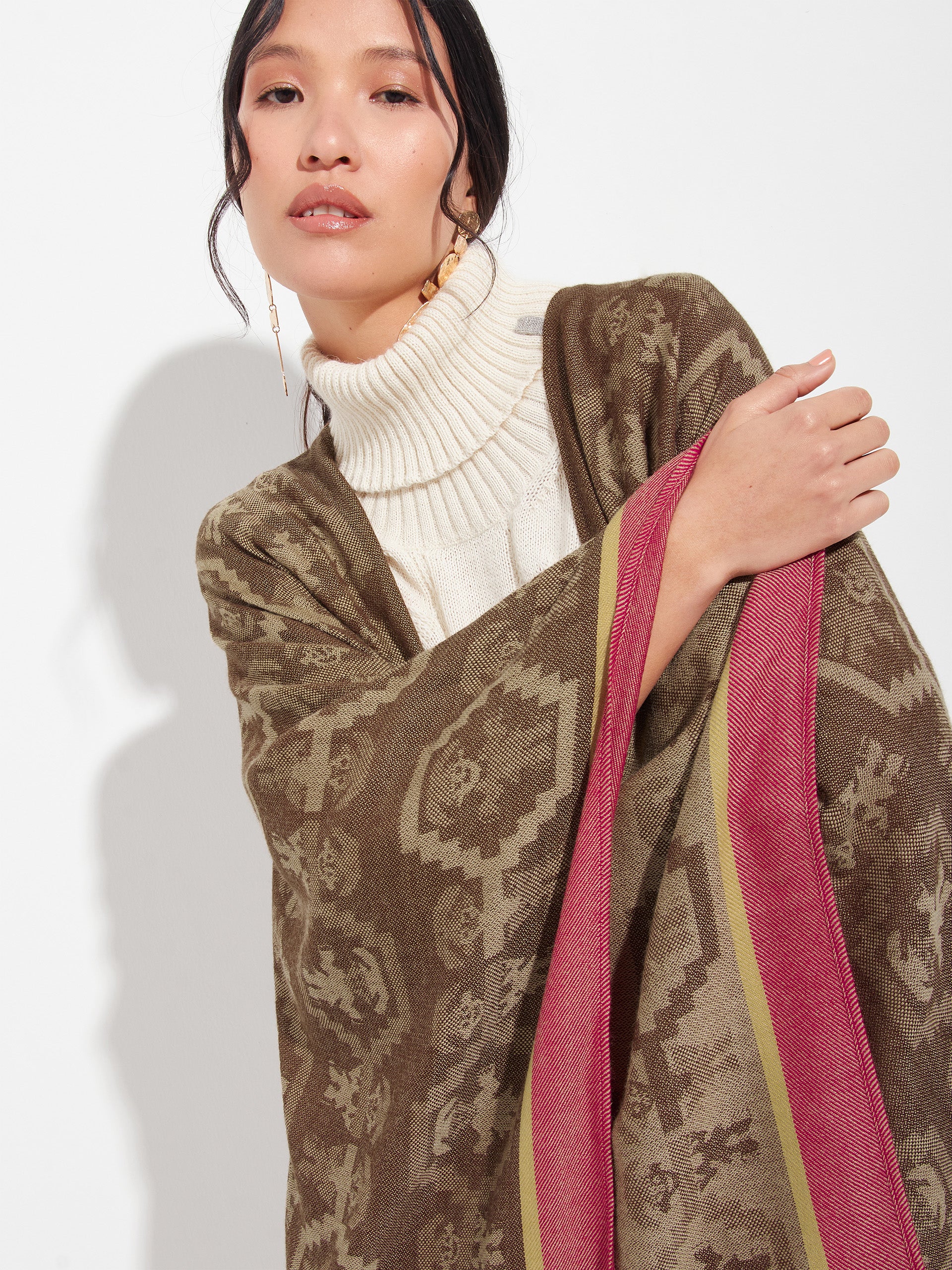 Chimu - 12 Poncho Royal Alpaca Color Yellow - Image 5