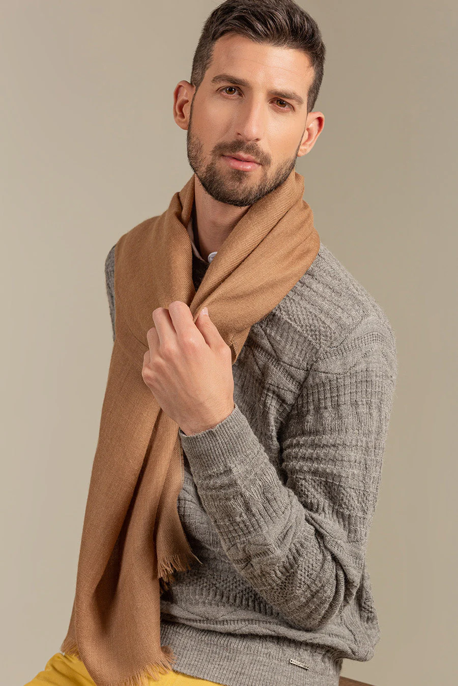 Amareto Shawl Baby Alpaca Color Camel - Image 4