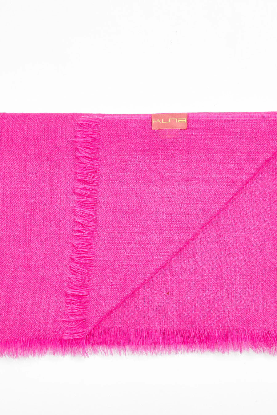 Amareto Shawl Baby Alpaca Color Fucsia - Image 2