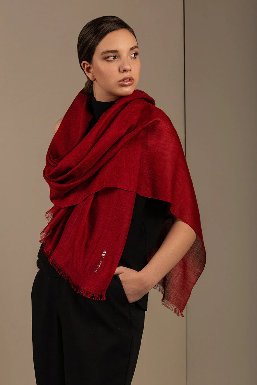 Bari Shawl Royal Alpaca & Silk Color Red - Image 2