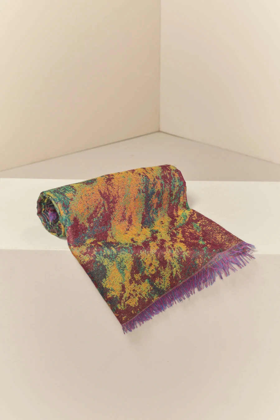 Caño Cristales - Colombia Shawl Royal Alpaca & Silk Color Multicolor - Image 3
