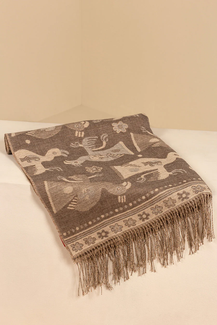 Nazca - 13 Shawl Baby Alpaca Color Grey - Image 5