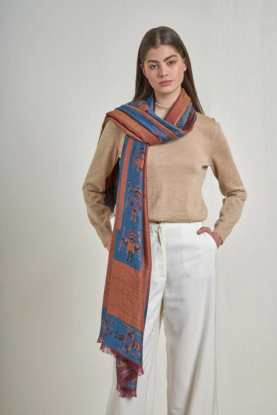 Nazca - 29 Shawl Royal Alpaca & Silk Color Black - Image 2