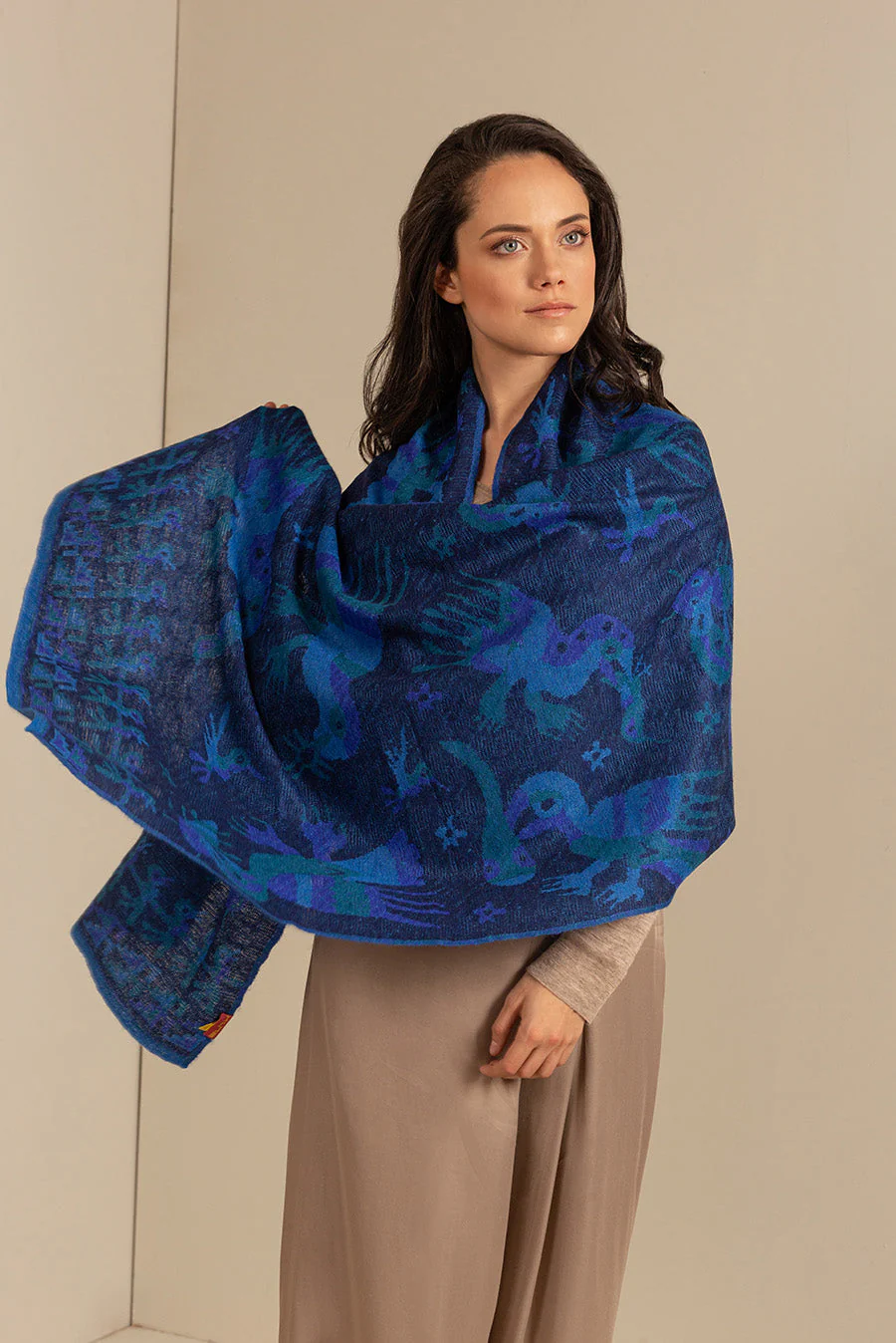 Nazca - 47 Shawl Baby Alpaca Color Blue - Image 4