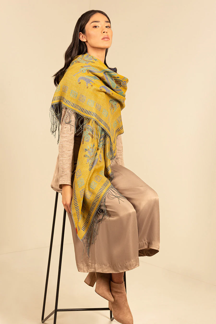 Nazca - 9 Shawl Baby Alpaca Color Blue - Image 3