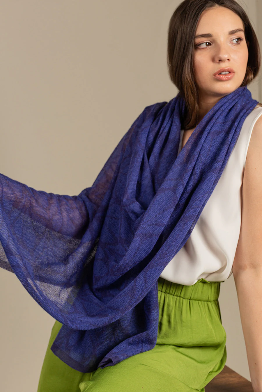 Ubaldo Shawl Baby Alpaca Color Blue - Image 2