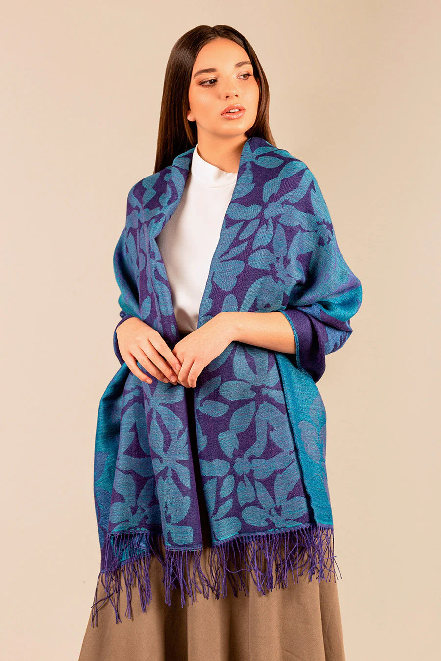Ucampo Shawl Baby Alpaca Color Blue - Image 2