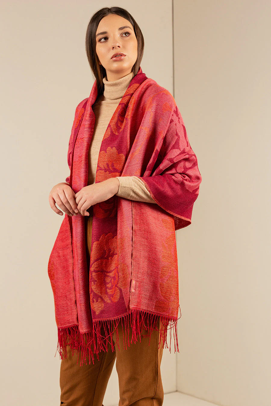 Ucampo Shawl Baby Alpaca Color Red
