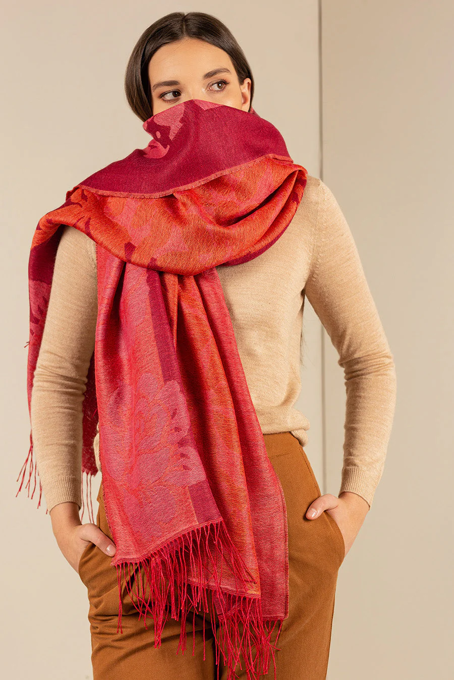 Ucampo Shawl Baby Alpaca Color Red - Image 3