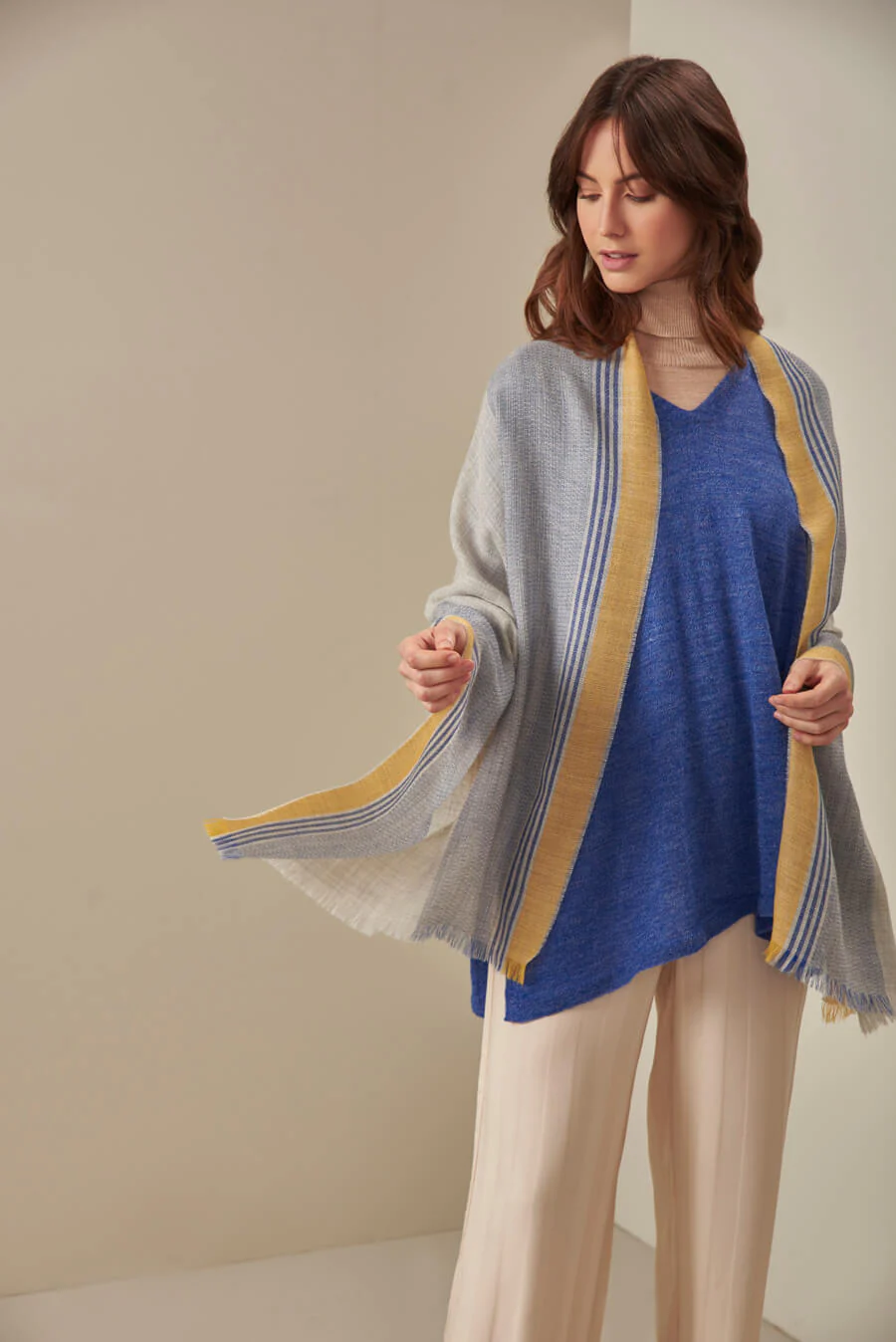 Uju Shawl Baby Alpaca Color Blue