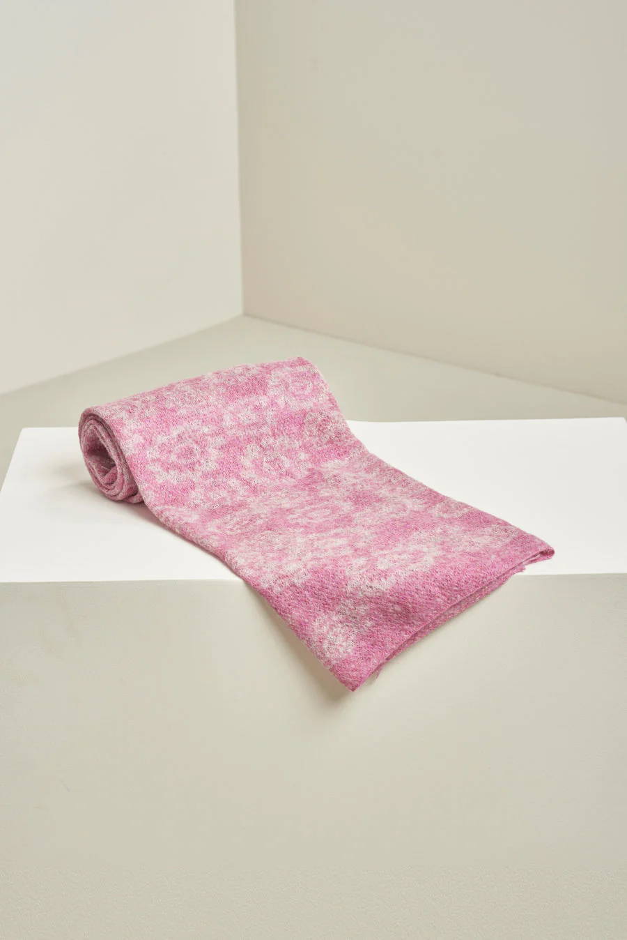 Ulsa Shawl Baby Alpaca Color Damask & Luna - Image 2